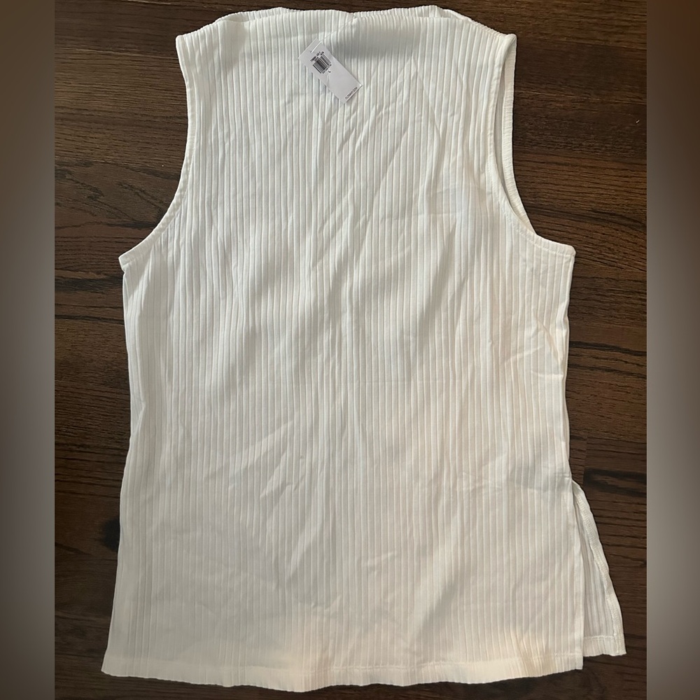 NWT Old Navy Slit-Neck Ribbed Top Size Large